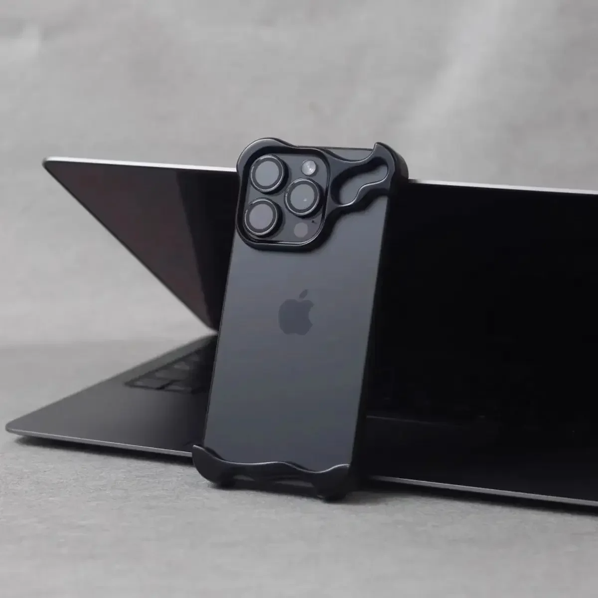 Onyx Black